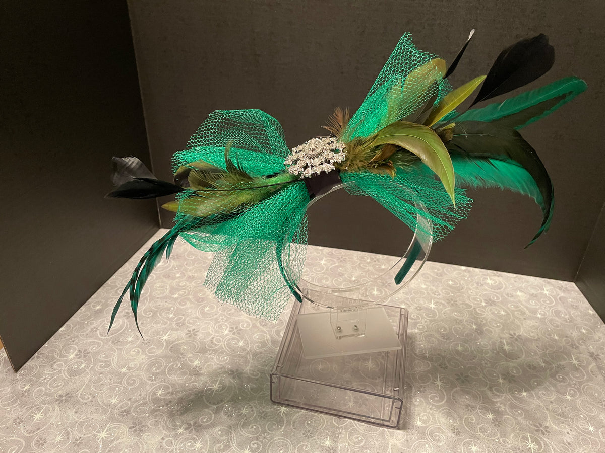 Emerald Noir Feather Fascinator