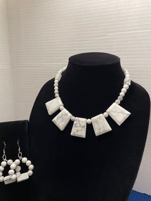 Howlite Set